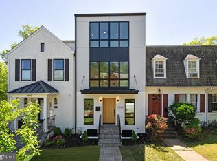 3802 T St NW, Washington, DC 20007