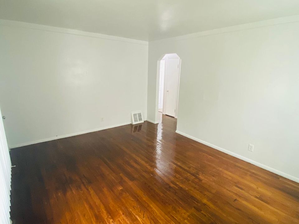 1st image of 7636 Rockdale
