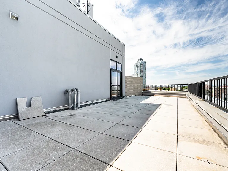 1780 Sheepshead Bay Rd #PENTHOUSE — Photo 21