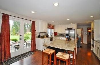 2nd image of 21610 NE 81st St