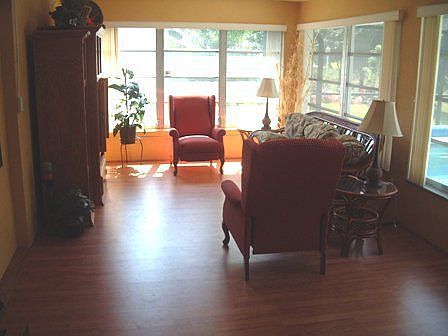 2nd image of 1438 Graham Cir