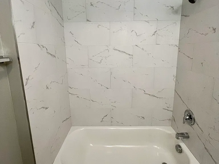 1029 Anna St #2 — Photo 8