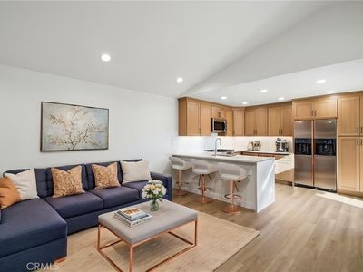 17333 Brookhurst St APT B7, Fountain Valley, CA, 92708