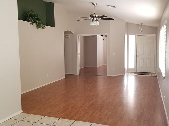 4th image of 19611 N 49th Ave