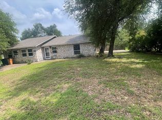 8413 Slant Oak Dr, Austin, TX 78729