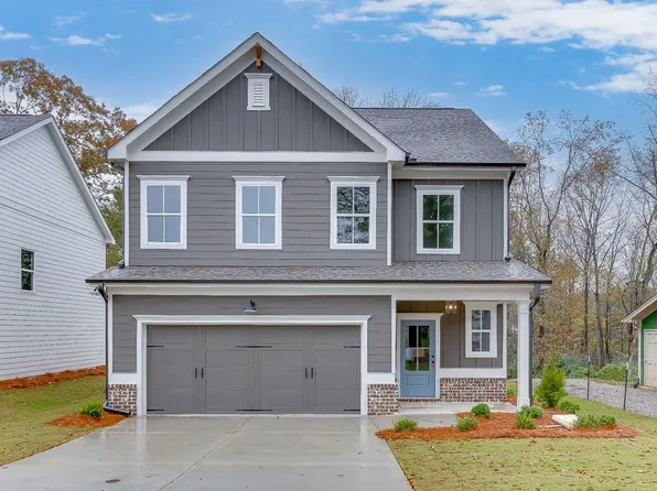 6038 Morrow Dr, Flowery Branch, GA 30542