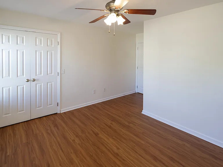 111 S Ross St #7 — Photo 13