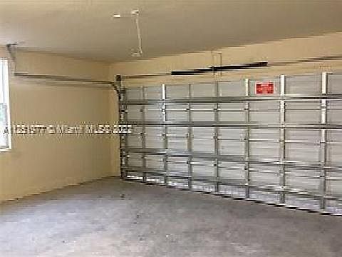3rd image of 9305 SW 170th Ave #9305