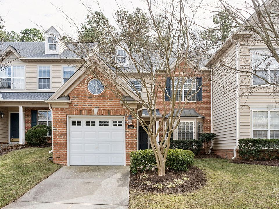 1st image of 11221 Maplecroft Ct