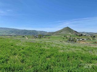 9000 N Highway 52, Sweet, ID 83670