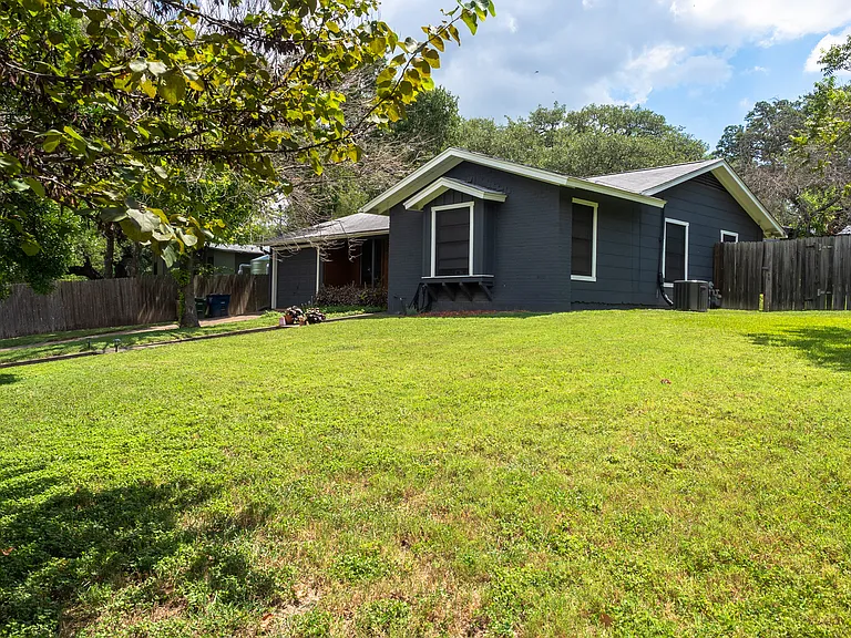 11507 Whitewing Ave — Photo 24