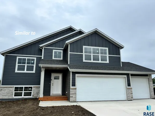 913 Estate St, Harrisburg, SD 57032