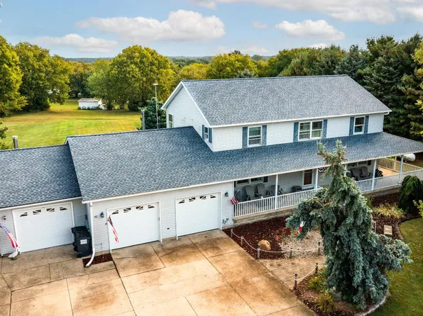 6516 Skadden Rd, Sandusky, OH 44870