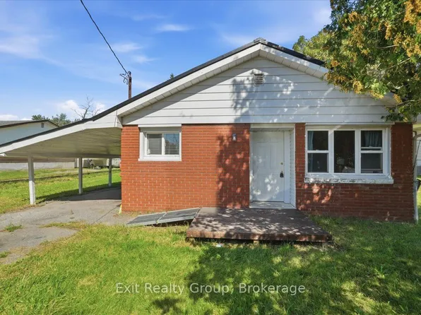 2298 Hamilton Rd, Quinte West, ON K8V 5P8