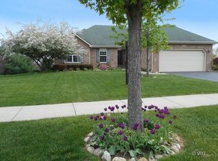 22523 Prairie Xing, Plainfield, IL 60544