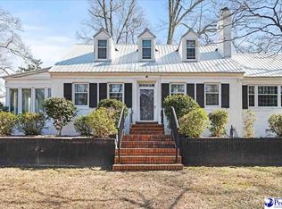 607 3rd St, Cheraw, SC 29520