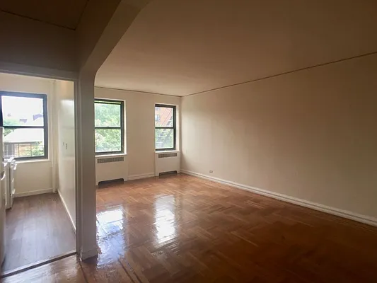 Rented by Sovereign Associates | media 17