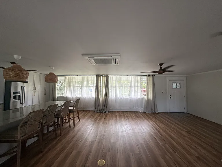 720 Kanaha St — Photo 2