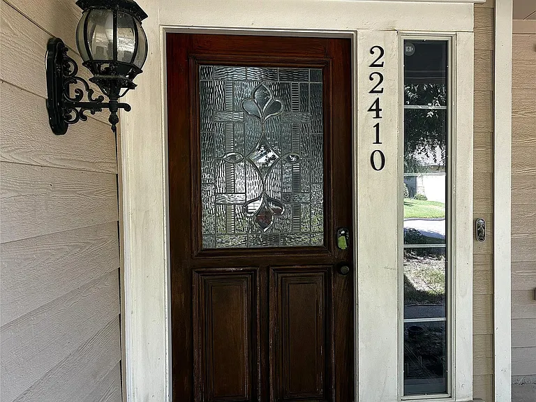 22410 Barrell Springs Ln — Photo 3