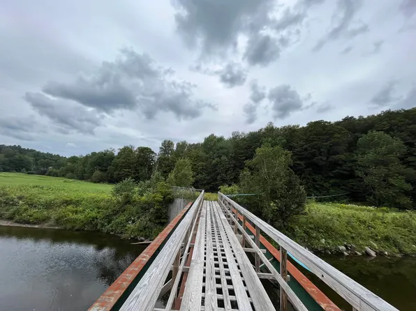 130 VT Route 100, Wilmington, VT 05363