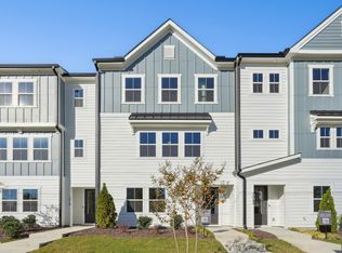 1041 Zelkova Ln, Chapel Hill, NC 27517