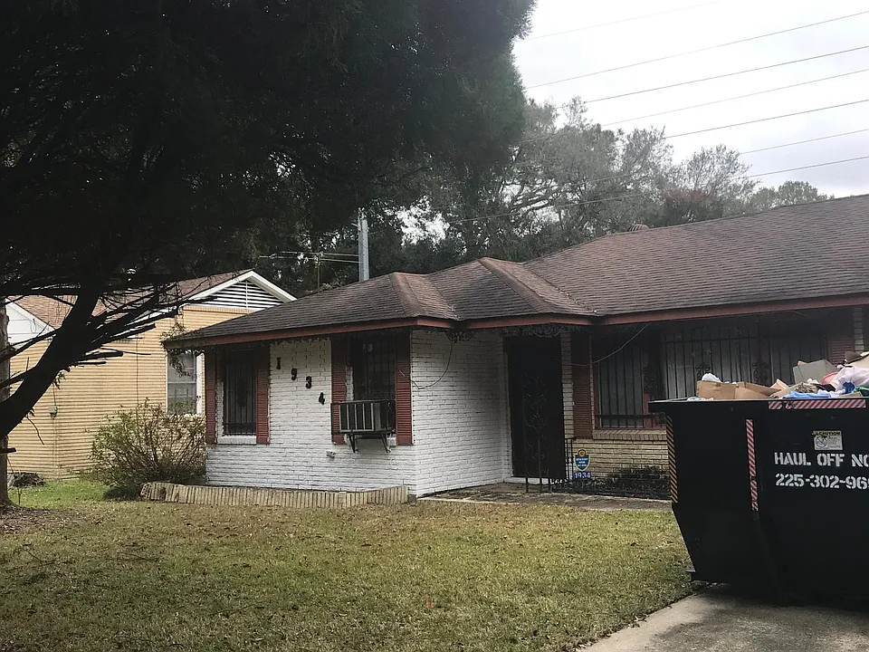 1934 Mission Dr