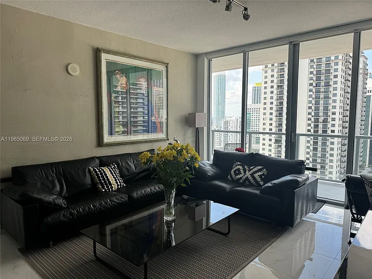 1111 SW 1st Ave #2622 — Photo 9