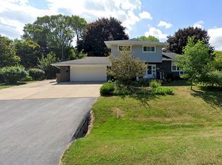 5737 N Sunny Point Rd, Glendale, WI 53209