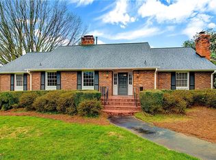 3108 Buena Vista Rd, Winston Salem, NC 27106