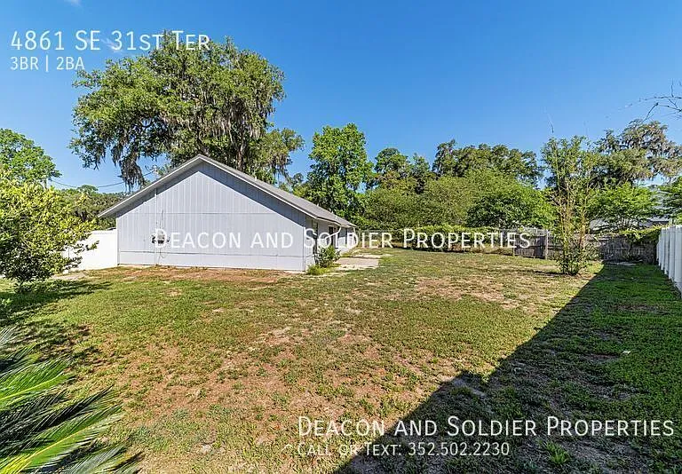 4861 SE 31st Ter — Photo 38