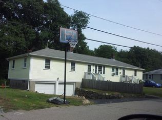 28 Rhodes Cir, Hingham, MA 02043