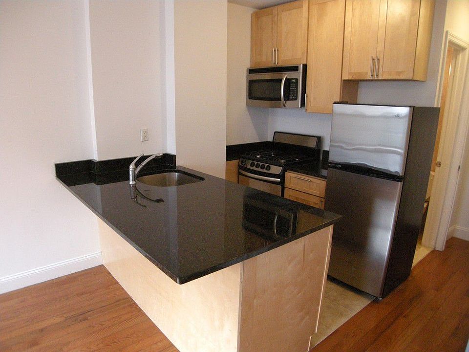 1st image of 575 2nd Ave APT 2A