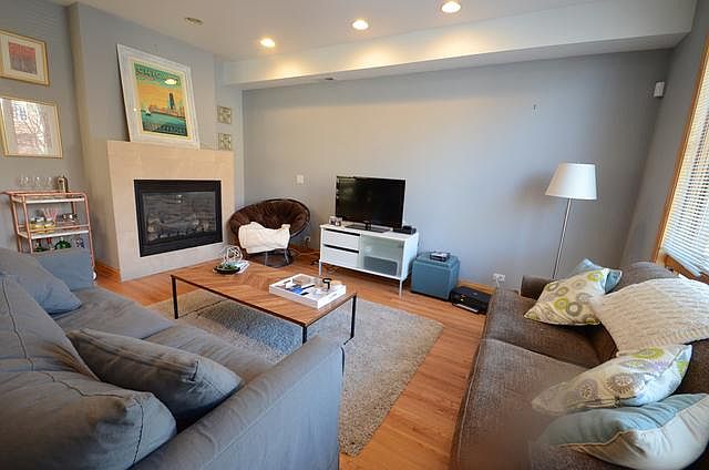 1st image of 1455 W Cortez St #1
