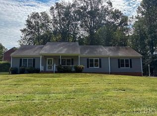 202 Hounds Run, Forest, VA 24551