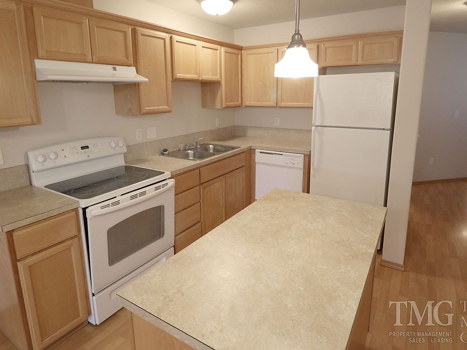 1st image of 9402-9625 NE 73rd Cir #9604
