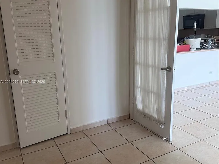 5601 Collins Ave #607 — Photo 13