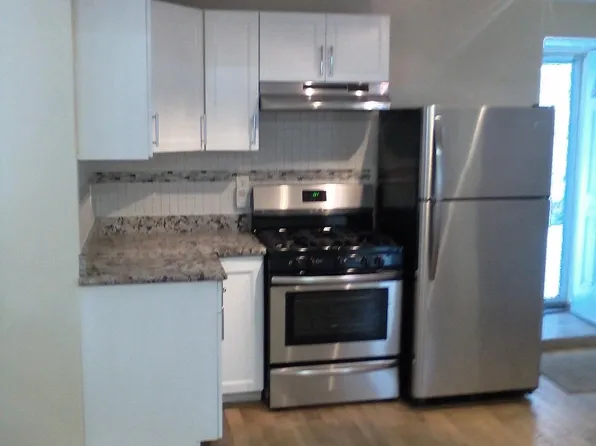 (undisclosed Address), Yonkers, NY 10704