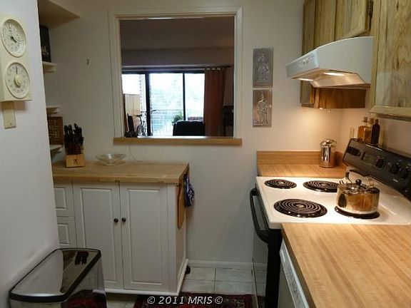 5th image of 5901 Mount Eagle Dr APT 417