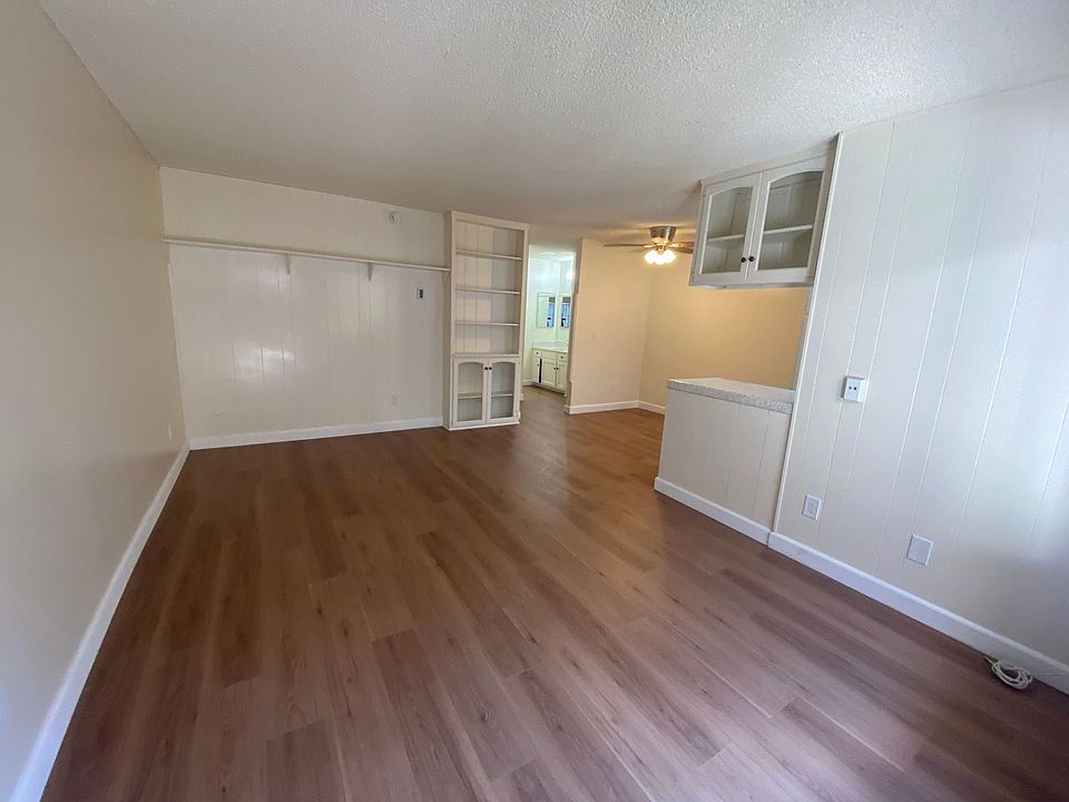 1st image of 4028 Texas St APT 4