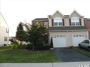 6858 Hunt Dr, Macungie, PA 18062