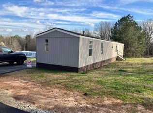 104 Terrys Park Dr #104, Laurens, SC 29360