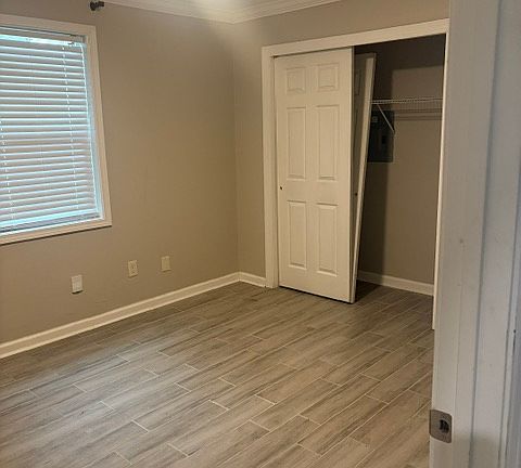 4th image of 2111 Evelyn Ave Unit 1