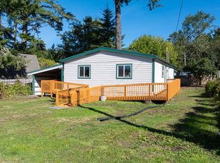 1016 S Dolphin St, Rockaway Beach, OR 97136