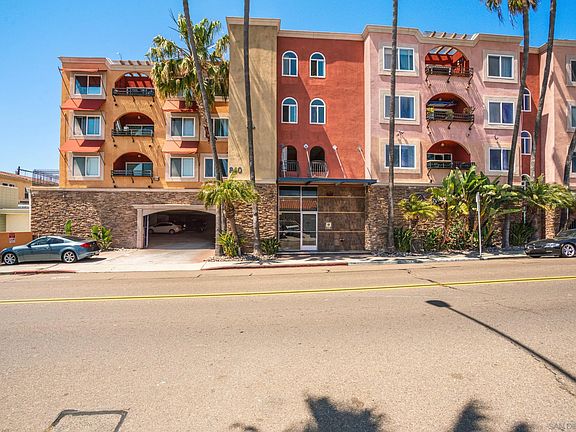 2nd image of 840 Turquoise St Unit 304