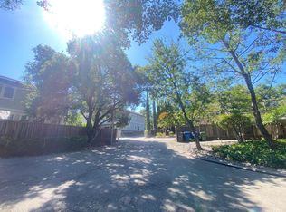 14230 Saratoga Sunnyvale Rd APT B, Saratoga, CA 95070