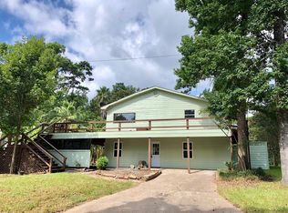 10 Holly Ln, Pointblank, TX 77364