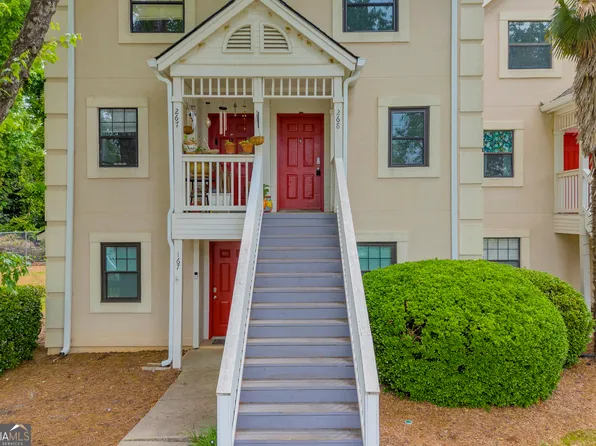 290 Appleby Dr APT 268, Athens, GA 30605