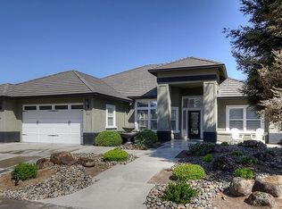 1677 Augusta Pointe Dr, Ripon, CA 95366