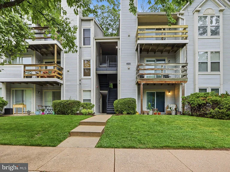 11510 Little Patuxent Pkwy #407 — Photo 2