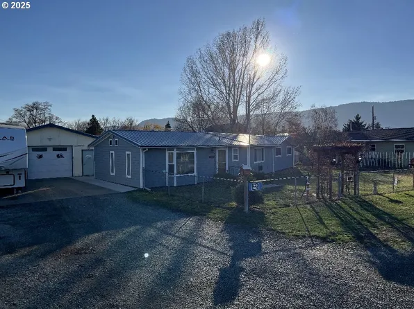 650 E Chestnut St, Union, OR 97883